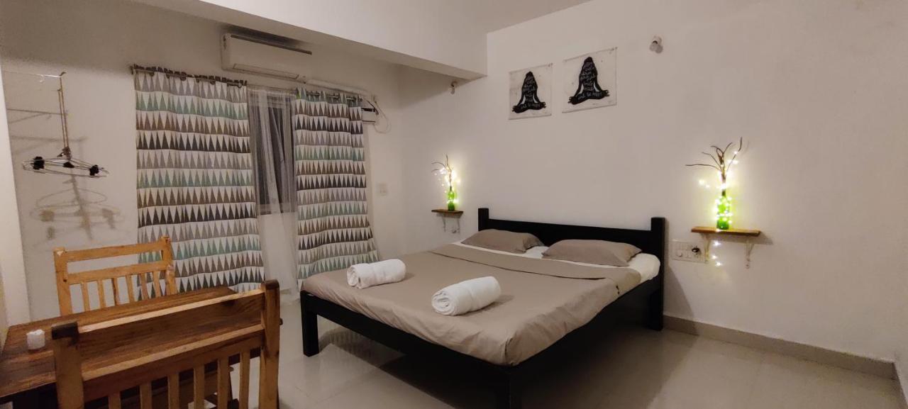 J-House, Spacious Apartments With Balconies, Thalassa 1Min Away Siolim Extérieur photo