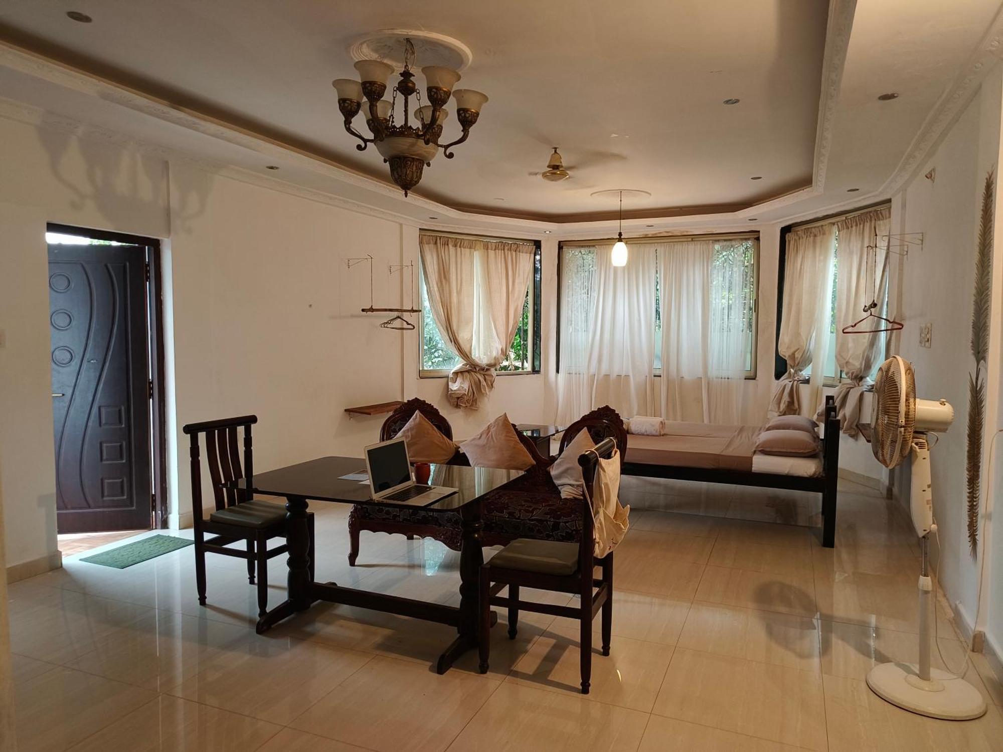 J-House, Spacious Apartments With Balconies, Thalassa 1Min Away Siolim Chambre photo